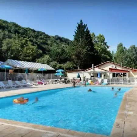 Spacieux Sans Cuisine Avec Terrasse - 6 Personnes - Api-1-52-608 * Badefols-sur-Dordogne