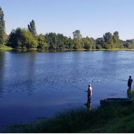 Spacieux Sans Cuisine Avec Terrasse - 6 Personnes - Api-1-52-608 * Badefols-sur-Dordogne